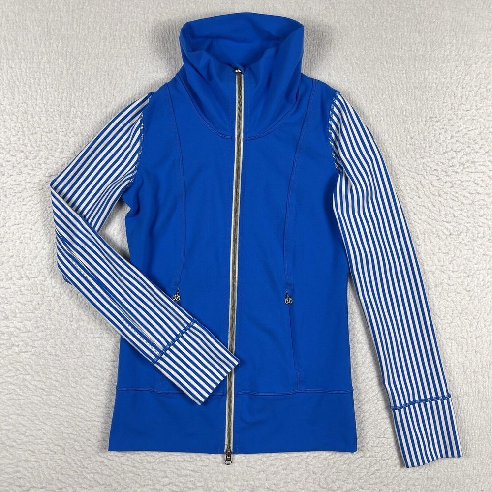 Lululemon Daily Yoga Jacket Womens 4 Blue Striped Sleeves Funnel Neck Activewear